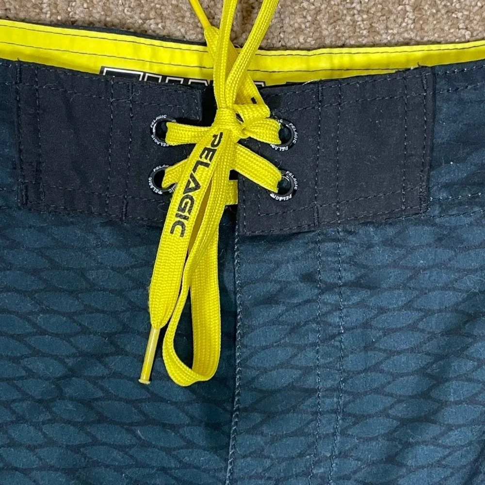 Pelagic tuna boardshorts